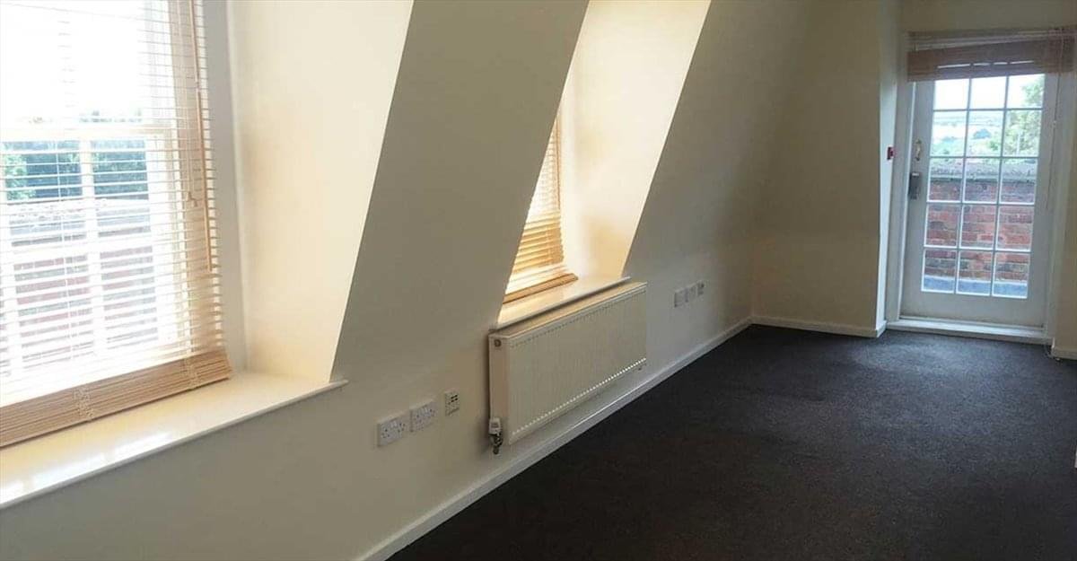 Wakefield Rd, Pontefract Sublet Office Space w/ Allocated Parking