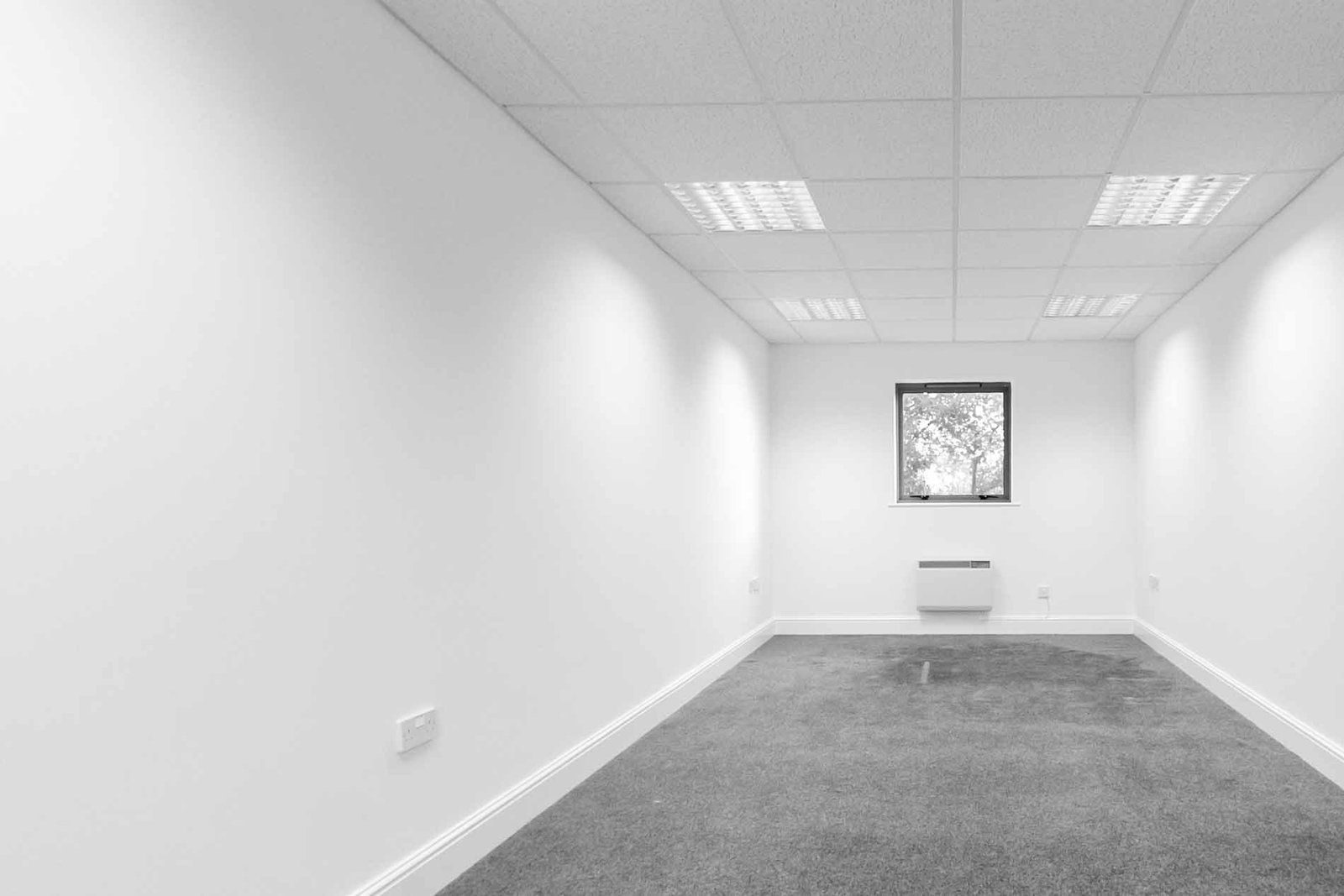 Modern, well equipped offices to rent in Truro