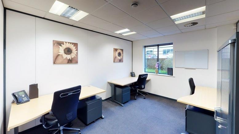 Purpose-Built Offices to Rent in Langstone w/ Japanese Garden & Flex Terms