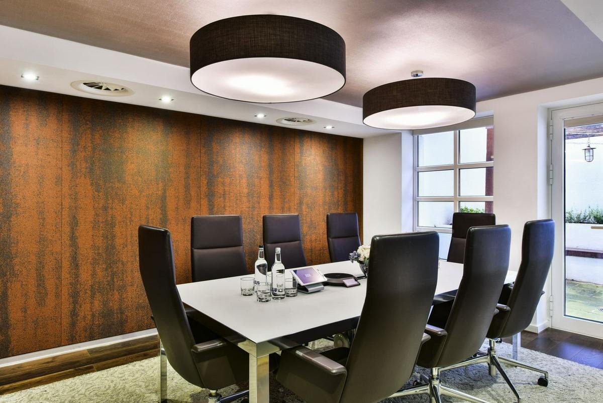 Serviced office space to let at 14 Curzon Street, Mayfair