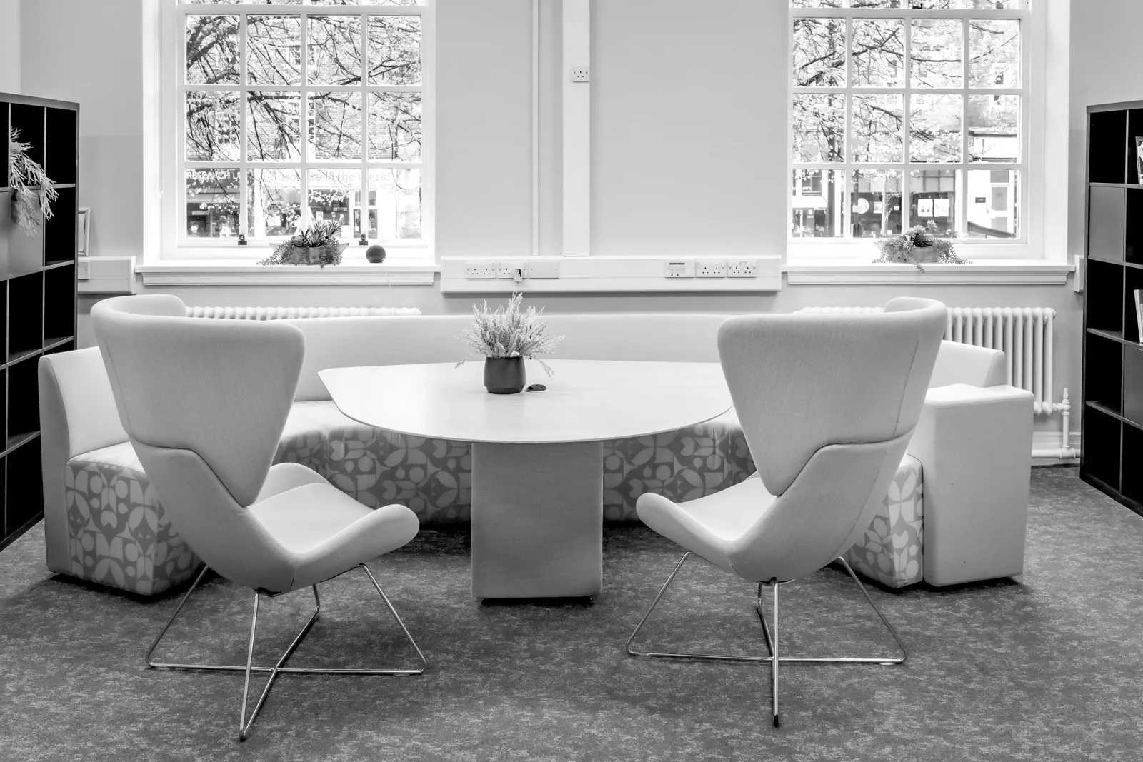 Office space for rent in Tunbridge Wells. Flexible workspace solutions at TW Town Hall. Modern & well-equipped offices. — Town Hall - Tunbridge Wells: Offices, coworking, meeting rooms & Events.