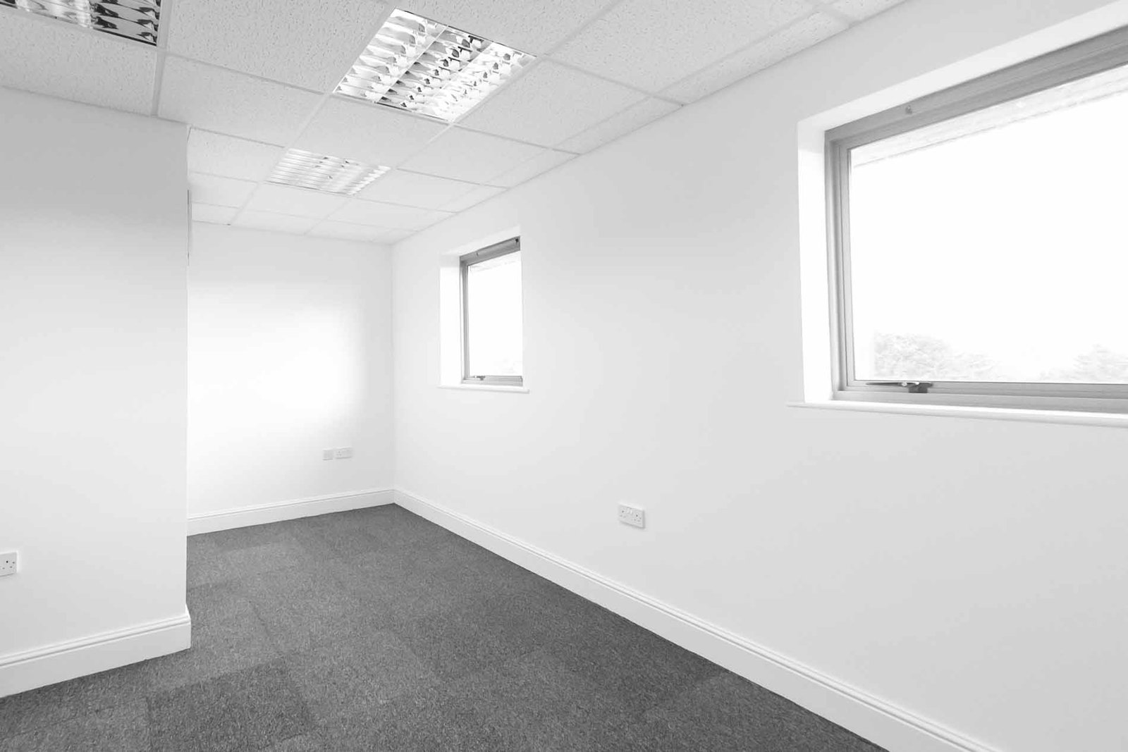 Modern, well equipped offices to rent in Truro