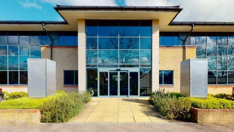 Purpose-Built Offices to Rent in Langstone w/ Japanese Garden & Flex Terms