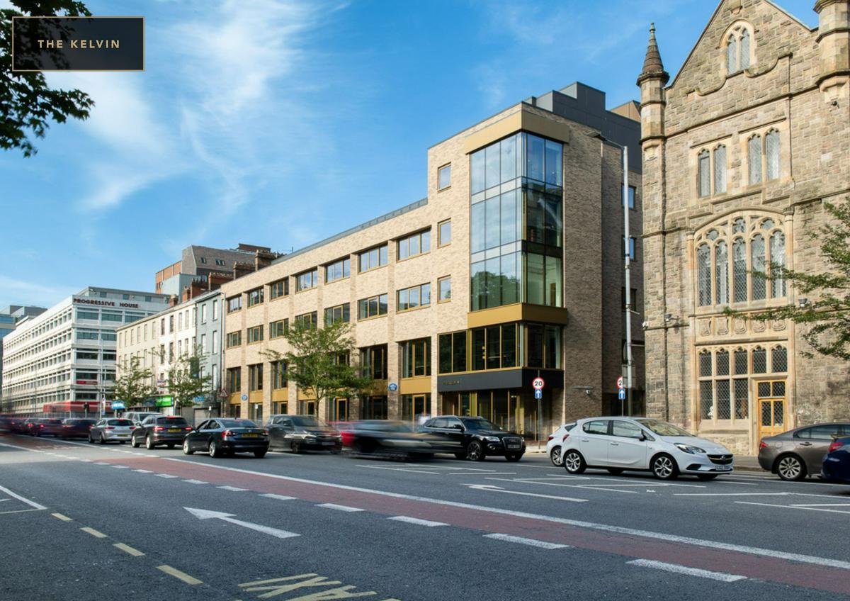 17-25 College Square East