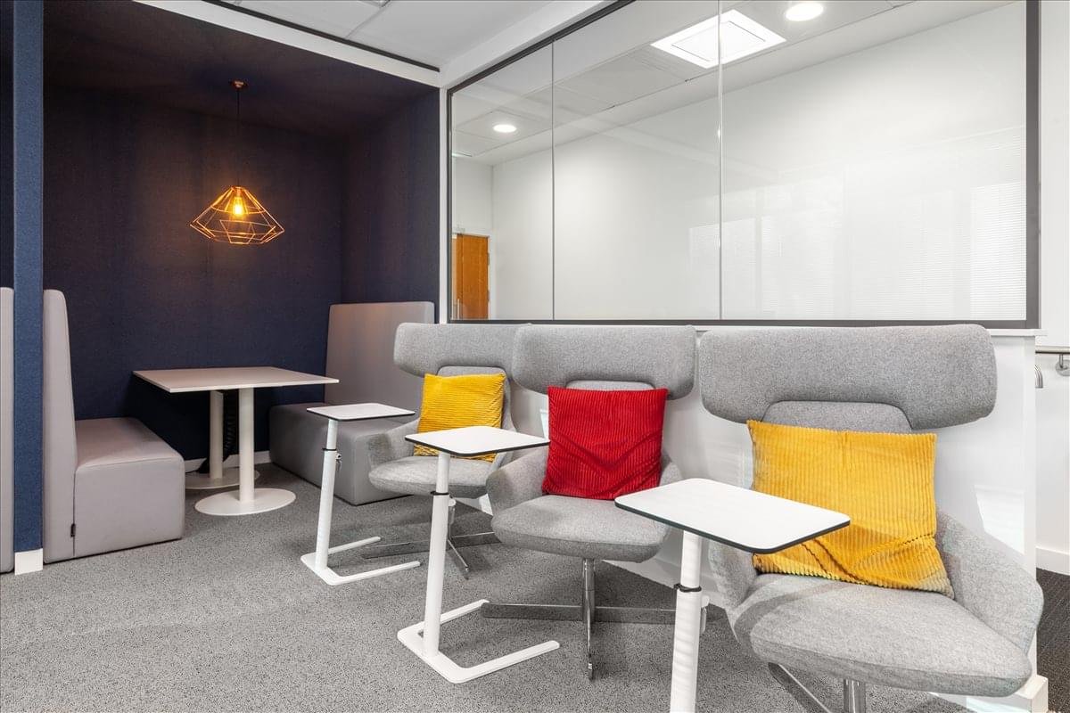 All Inclusive Shared & Private Offices for Rent @ The Polygon, Southampton